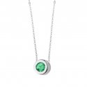 Stříbrný náhrdelník s kulatým zirkonem zelené barvy