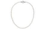 Perlový náhrdelník - nezbytná součást každé šperkovnice