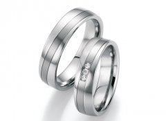 Ocelové snubní prsteny s diamanty DSE2009P