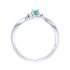 Stříbrný prsten s přírodním smaragdem a zirkony